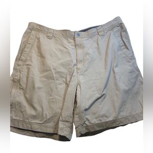 Columbia Shorts Men’s Size 42